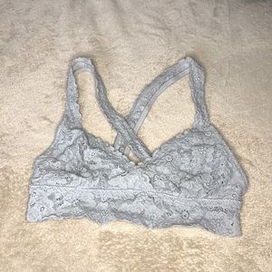 Arie Grey Lacy Bralette. Size:Xs.